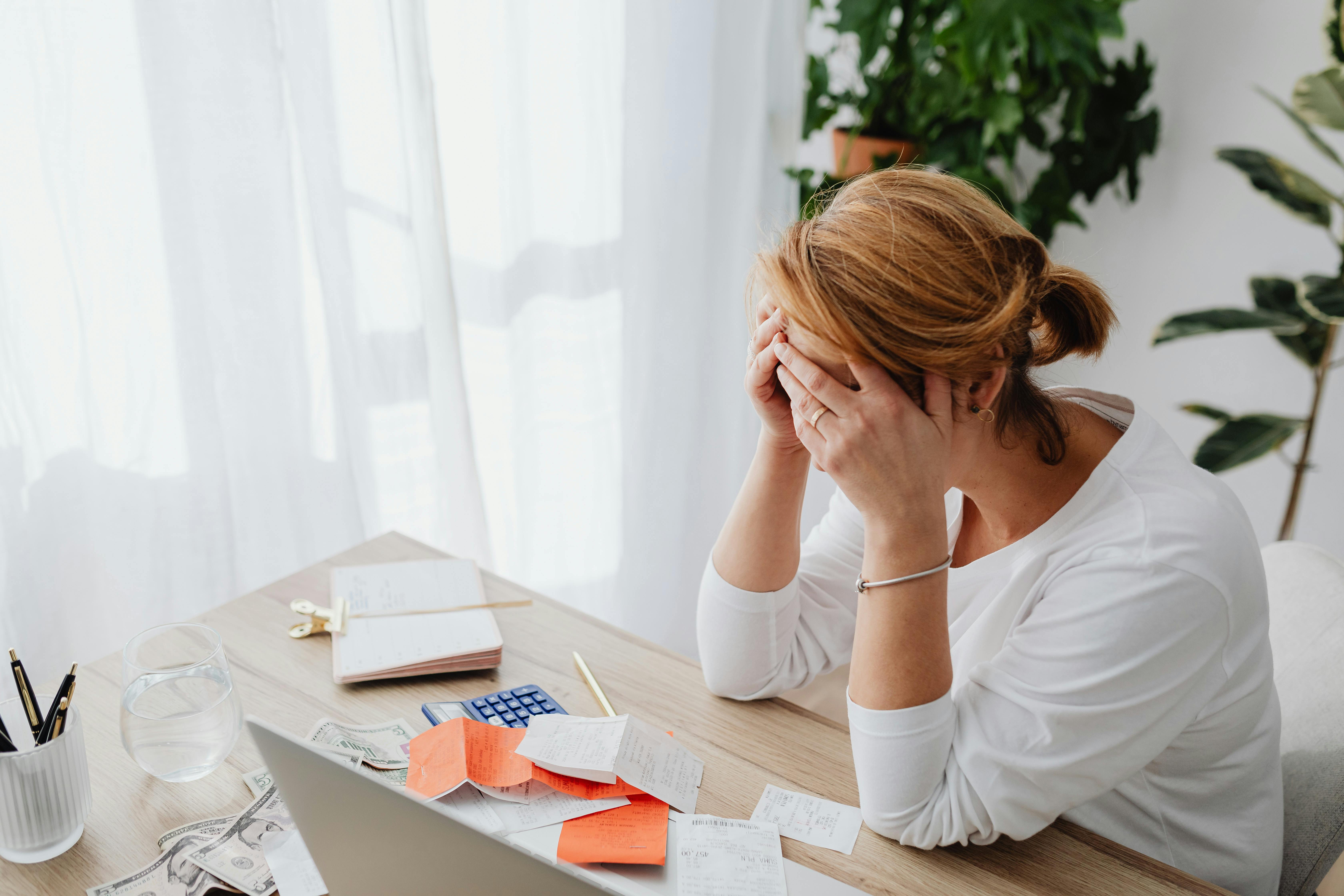 Women experiencing signs of chronic stress