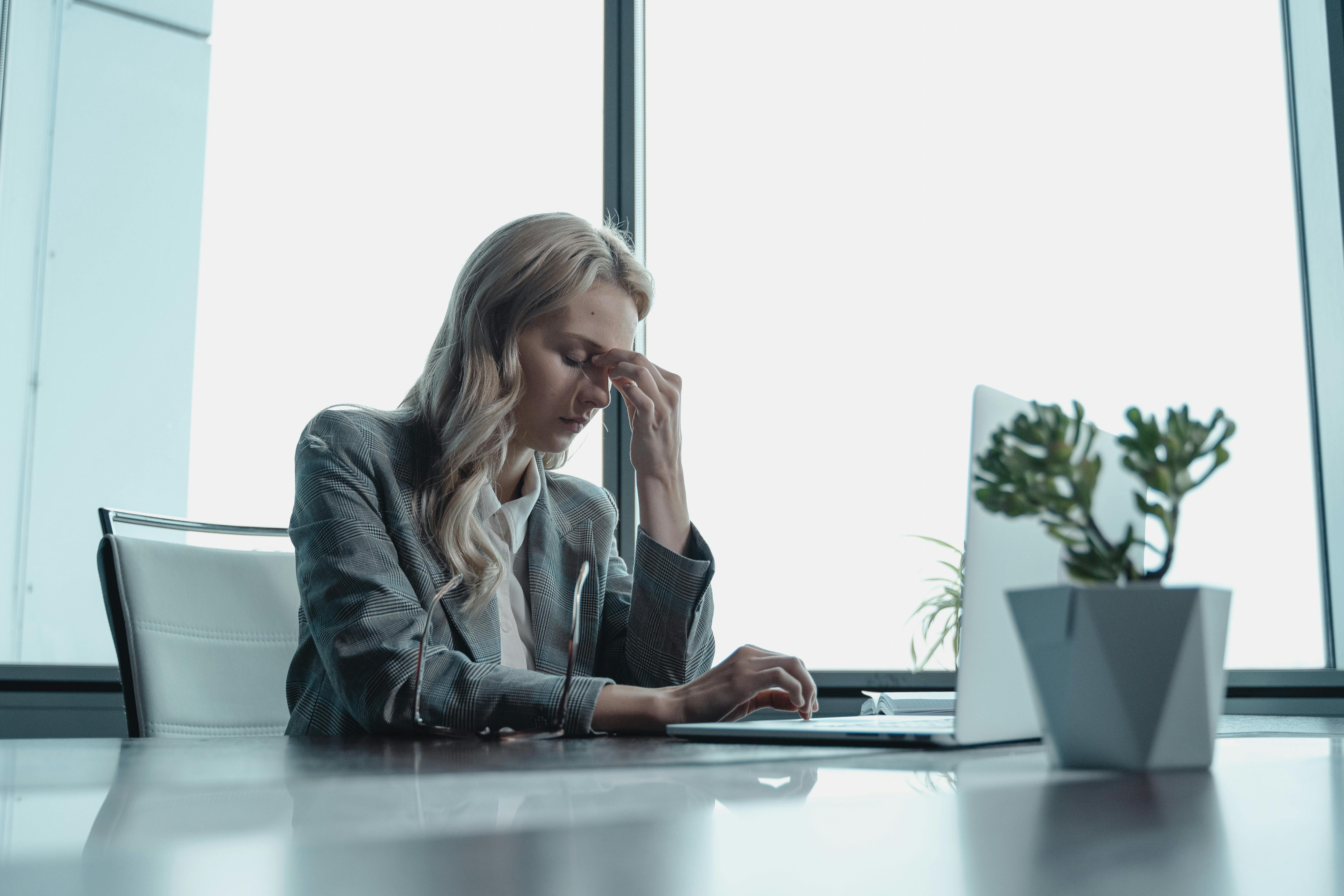 Women experiencing signs of chronic stress
